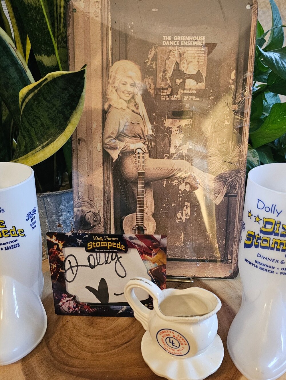 LADIES OF COUNTRY MUSIC 5PC Collector's Bundle - Dolly Parton & Loretta Lynn